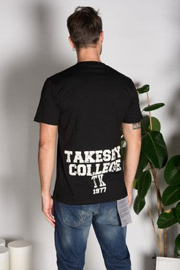 Тениска "Takeshy College"